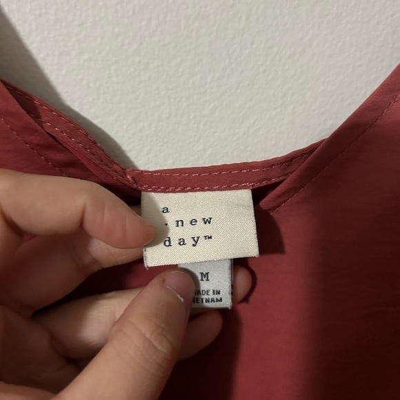 A New  Day Camisole Tank Top - Picture 3 of 3